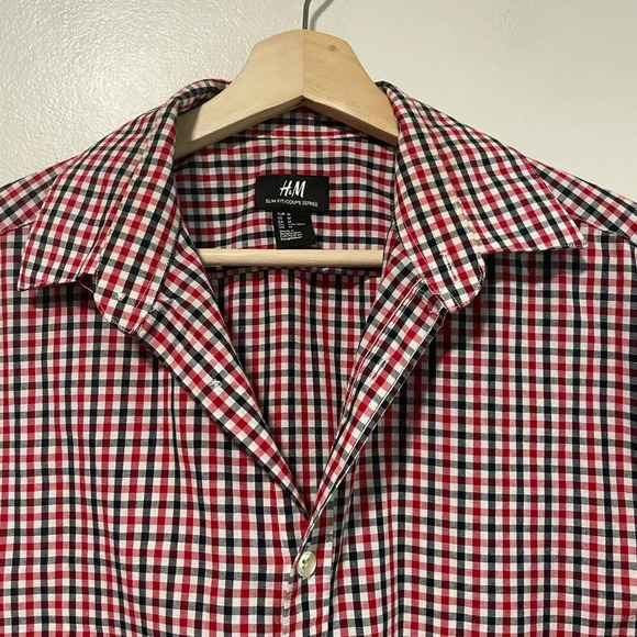 H&M Men’s Slim Fit Long Sleeve Red & Black Checkered Shirt - Medium - Picture 3 of 9